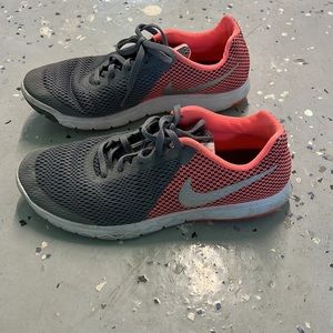 Nike Women Sneakers Size 9